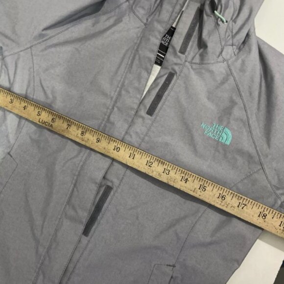 The North Face Women’s Hyvent 2.5l Jacket hooded zip size XS Gray/green zip - Picture 14 of 14